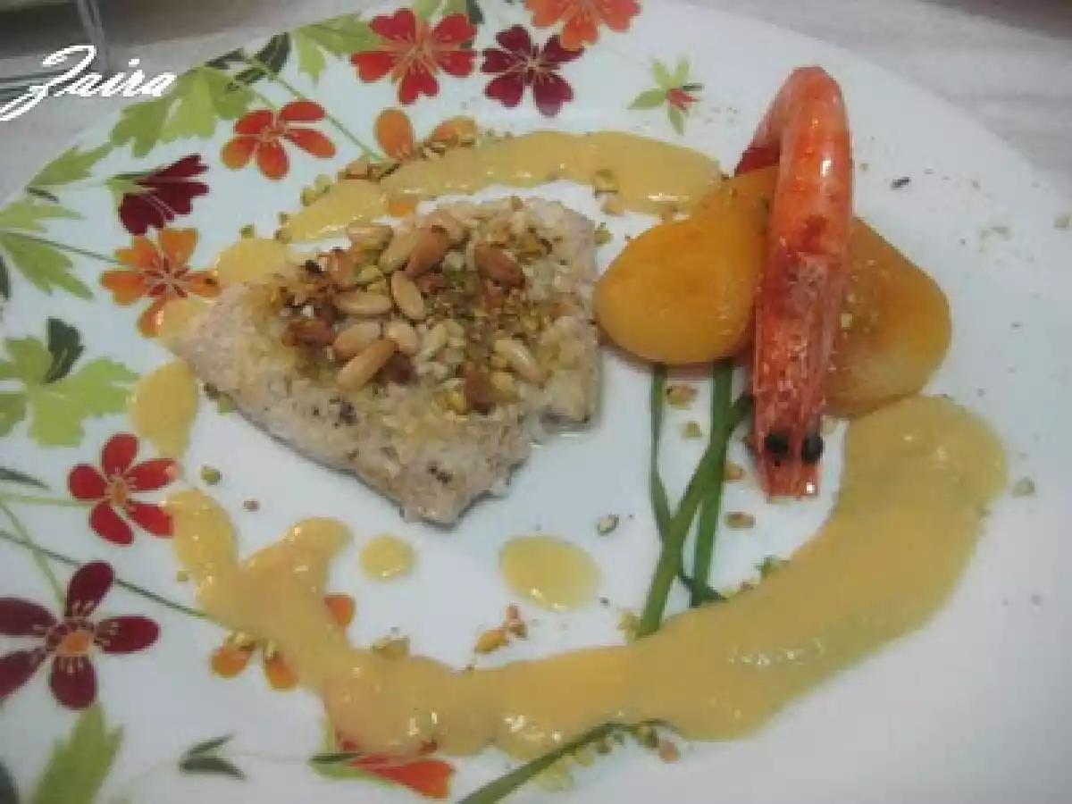 Hemc 51: Merluza en costra de frutos secos con salsa de puerros y orejones - foto 2