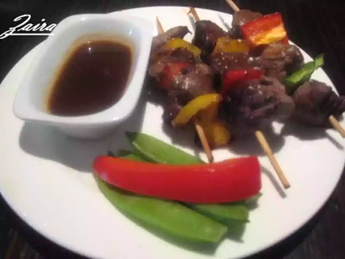 HHDD 30. Brochetas de carne de vacuno. Brochetas de ternera con yogur y pimentón. - foto 3