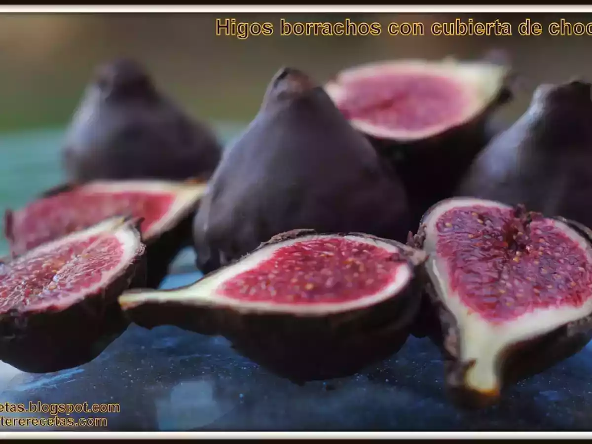 Higos borrachos con chocolate