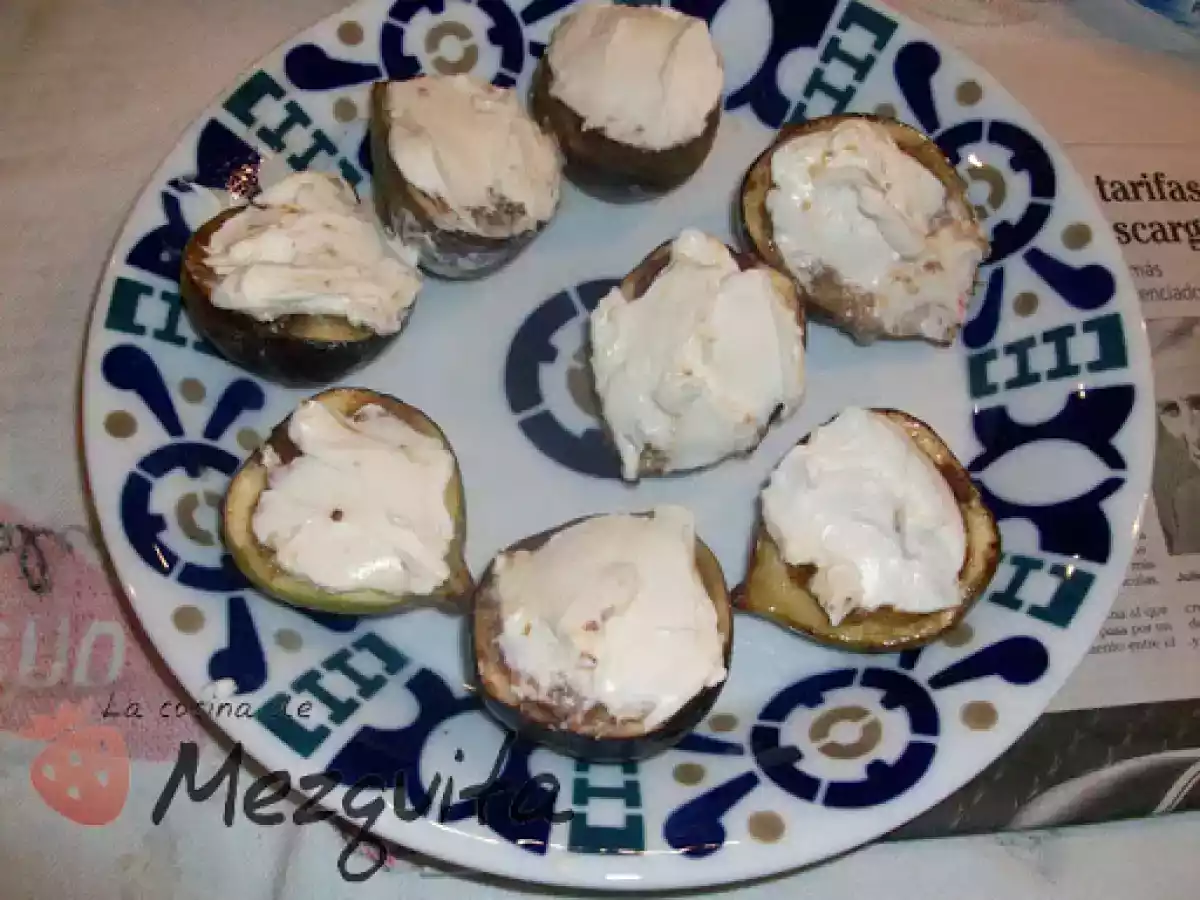 Higos rellenos de queso cremoso y bacon - foto 3