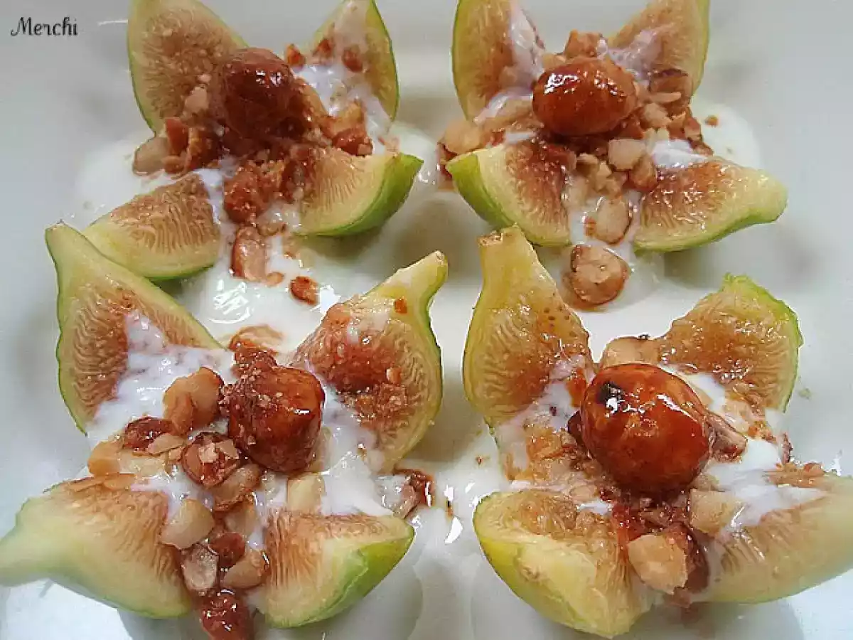 Higos verdes rellenos