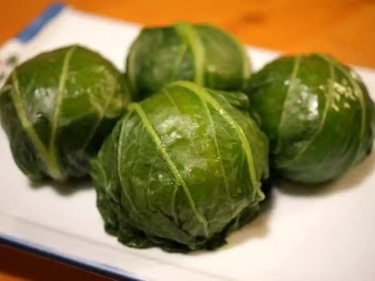 Hiroshimana Onigiri, Arroz en col china