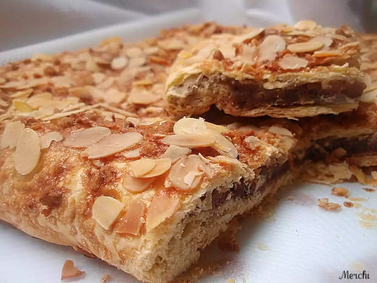 Hojaldre con crema de castañas y chocolate