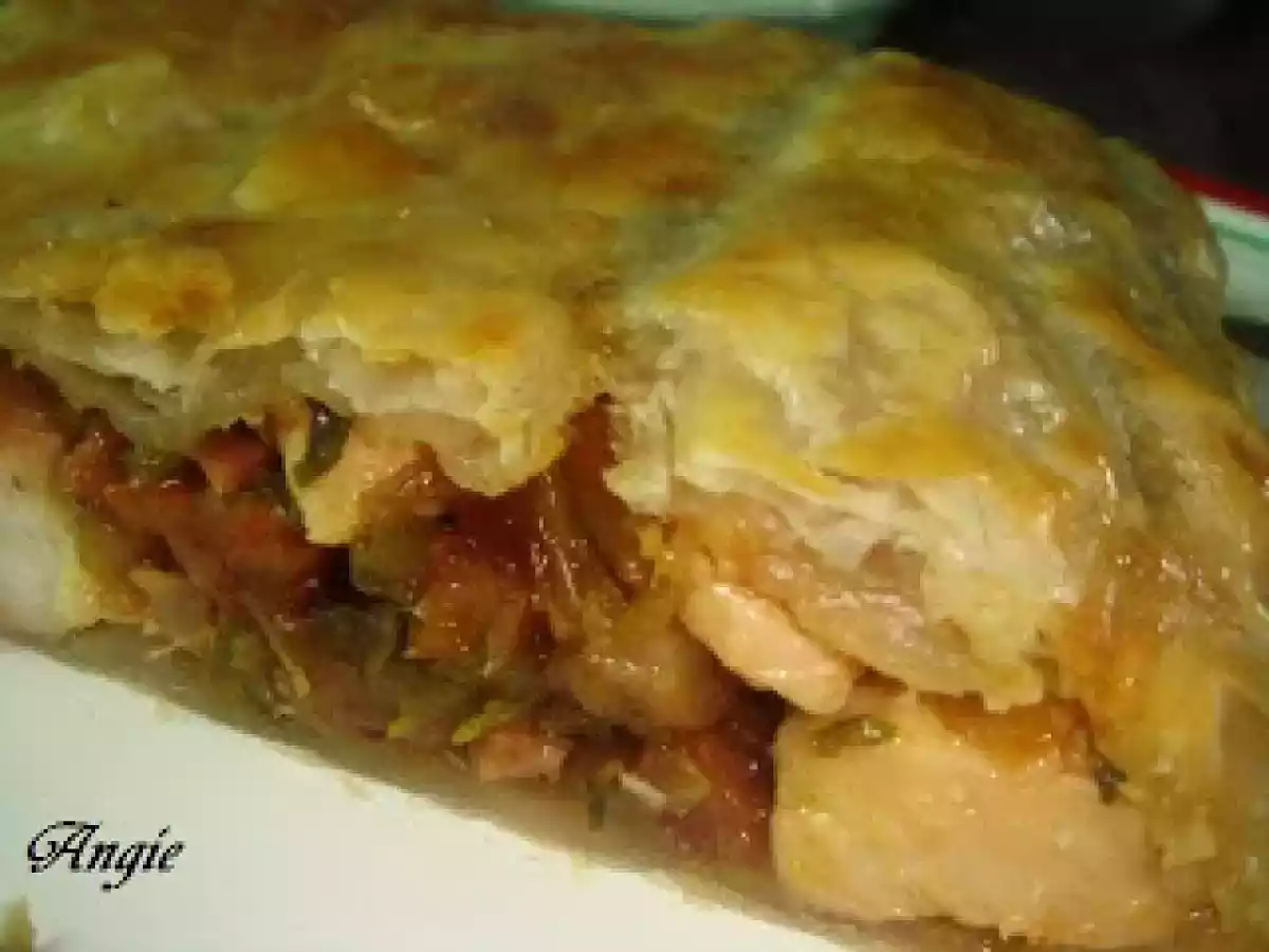 HOJALDRE CON POLLO Y VERDURAS