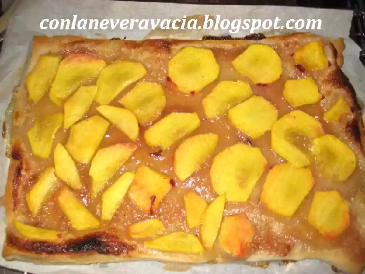 HOJALDRE DE NECTARINA Y MERMELADA DE PLÁTANO - foto 4