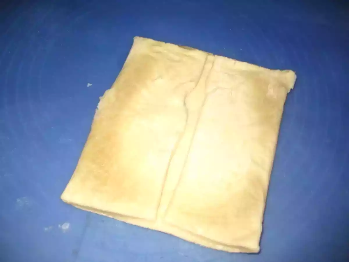 HOJALDRE DE SALTEADO DE ESPINACAS CON GAMBAS - foto 5