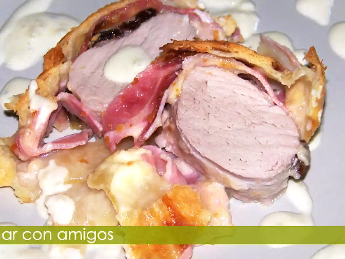 Hojaldre de Solomillo con Salsa Roquefort - foto 2