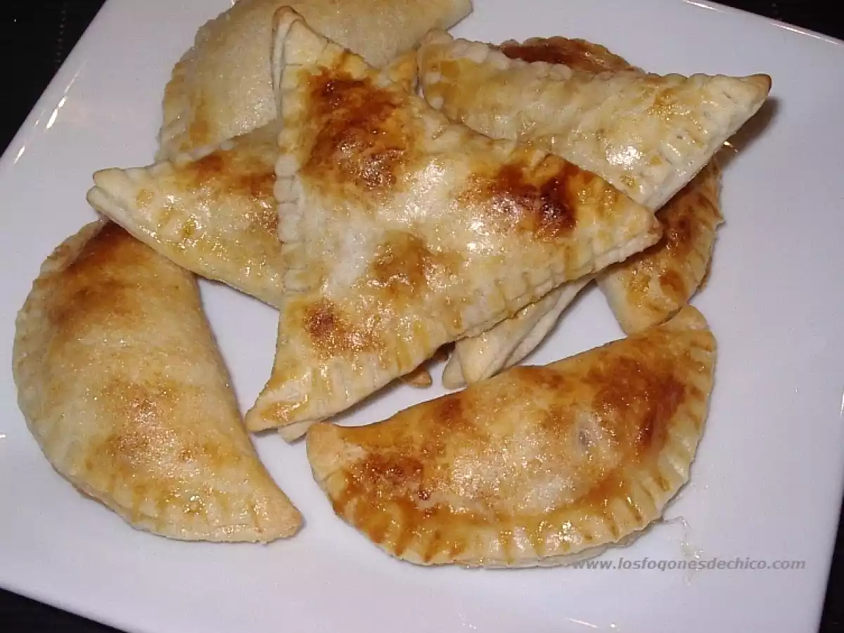 Hojaldre relleno de cabello de ángel