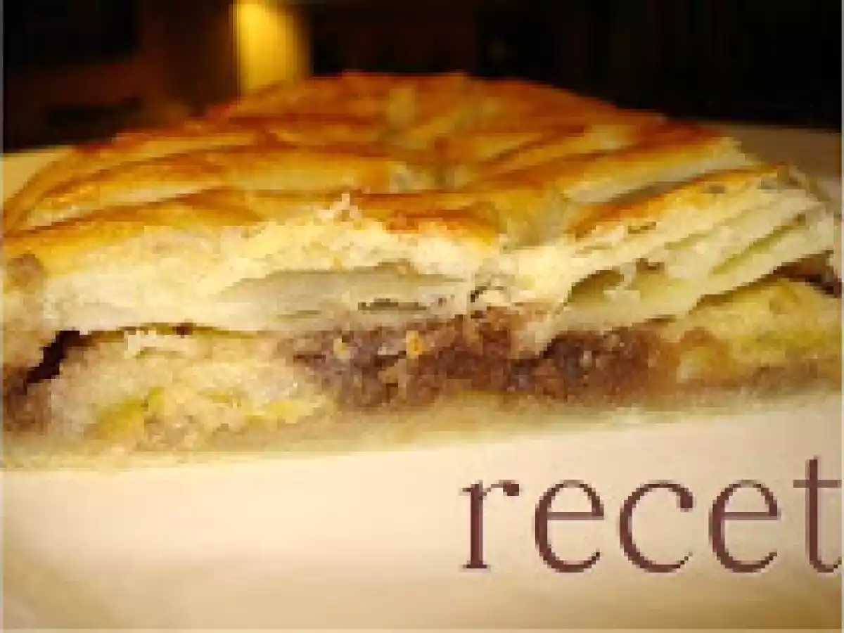 Hojaldre relleno de chocolate, almendra y plátano