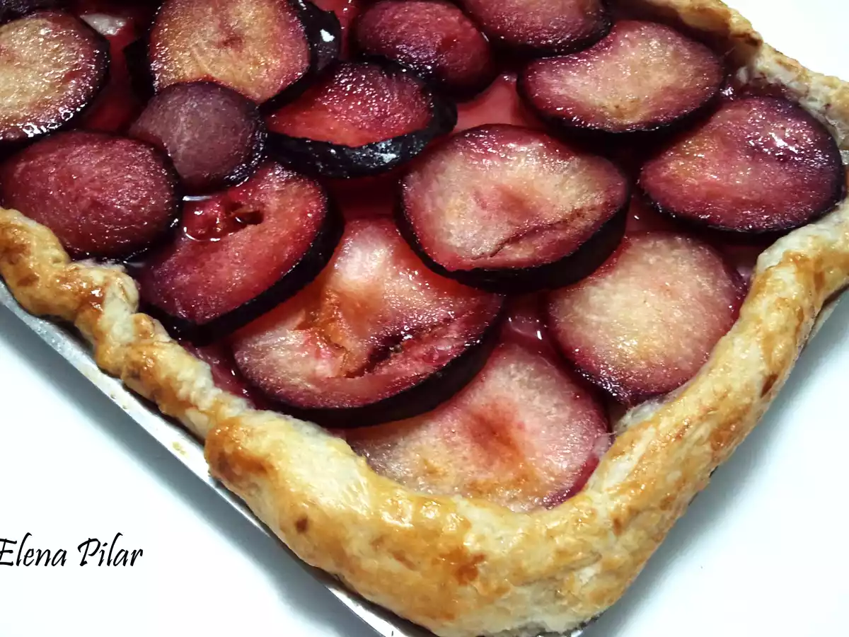 Hojaldre sencillo de Ciruelas