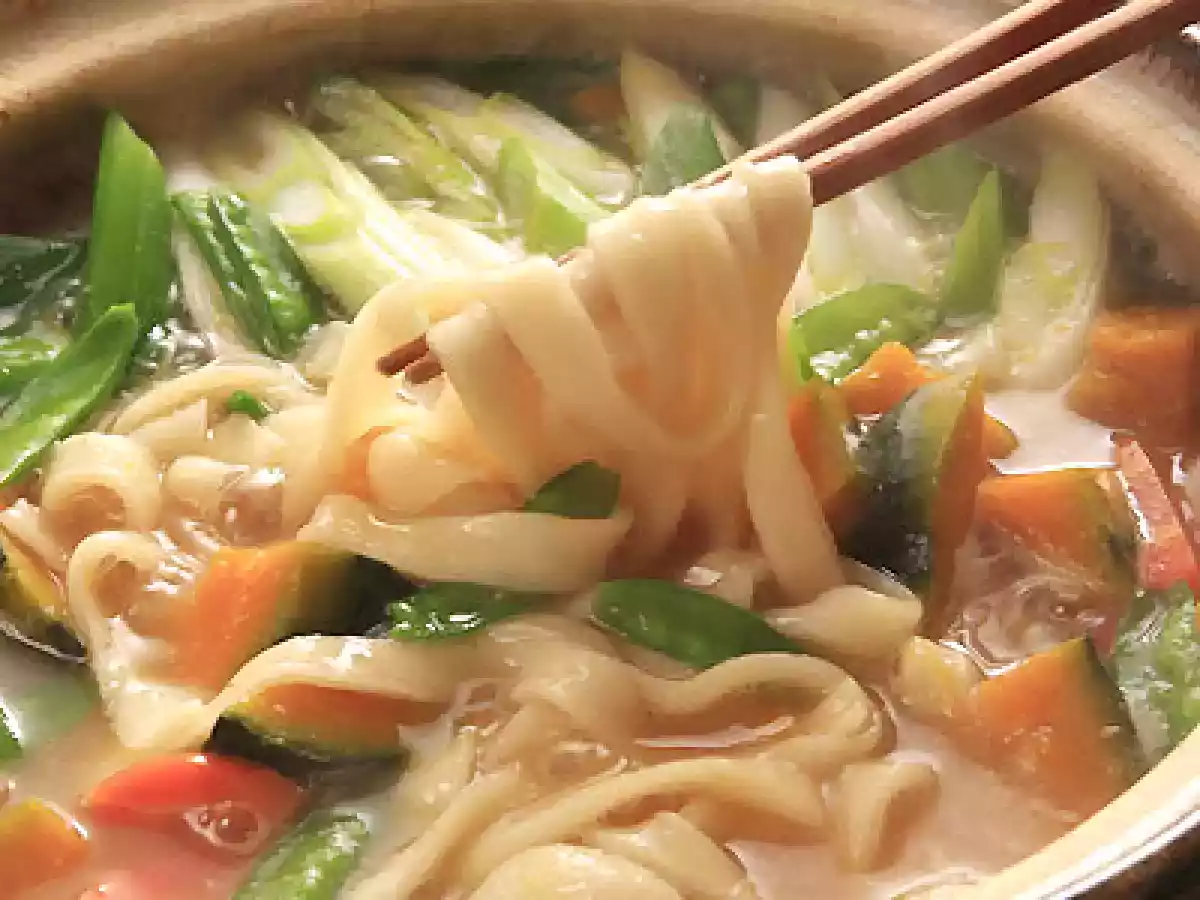 Houtou - Cocido de cerdo con udon y calabaza