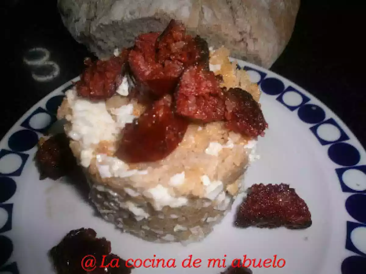 Huevo fritos con pan de millo - foto 2