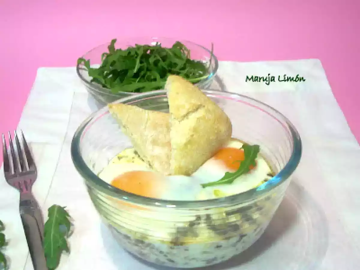 Huevos al horno con morcilla