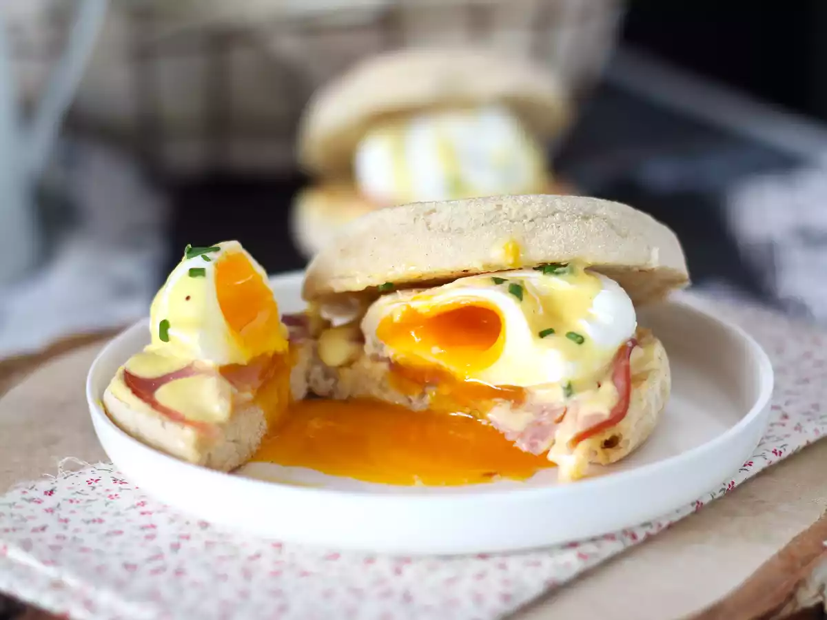 Huevos benedictinos fáciles: ¡la receta imprescindible para un brunch perfecto! - foto 3