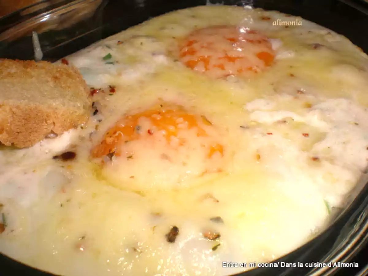 Huevos cocotte al queso Brie/ Oeufs cocotte au fromage Brie - foto 3