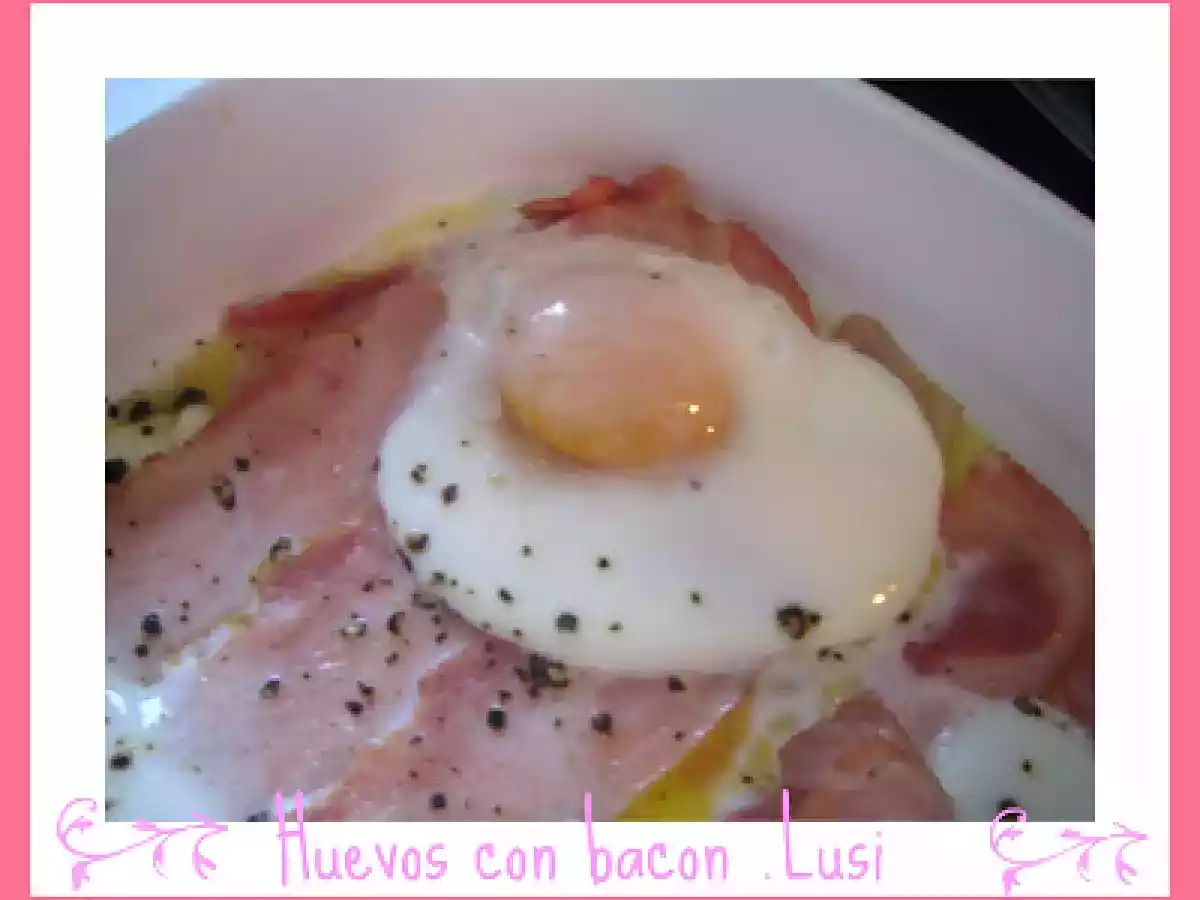 Huevos con bacon en microondas - foto 3
