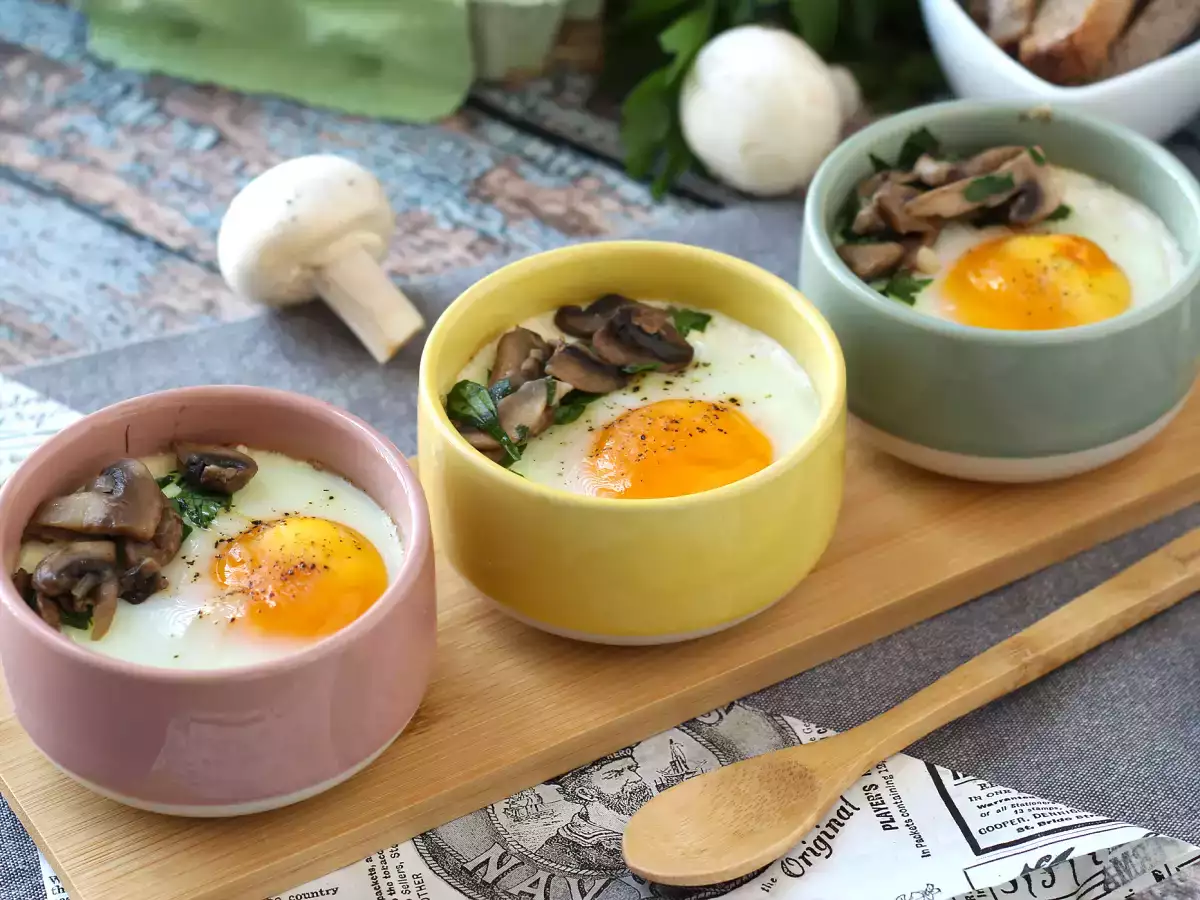 Huevos cremosos al horno con champiñones: una receta rápida y reconfortante - foto 7