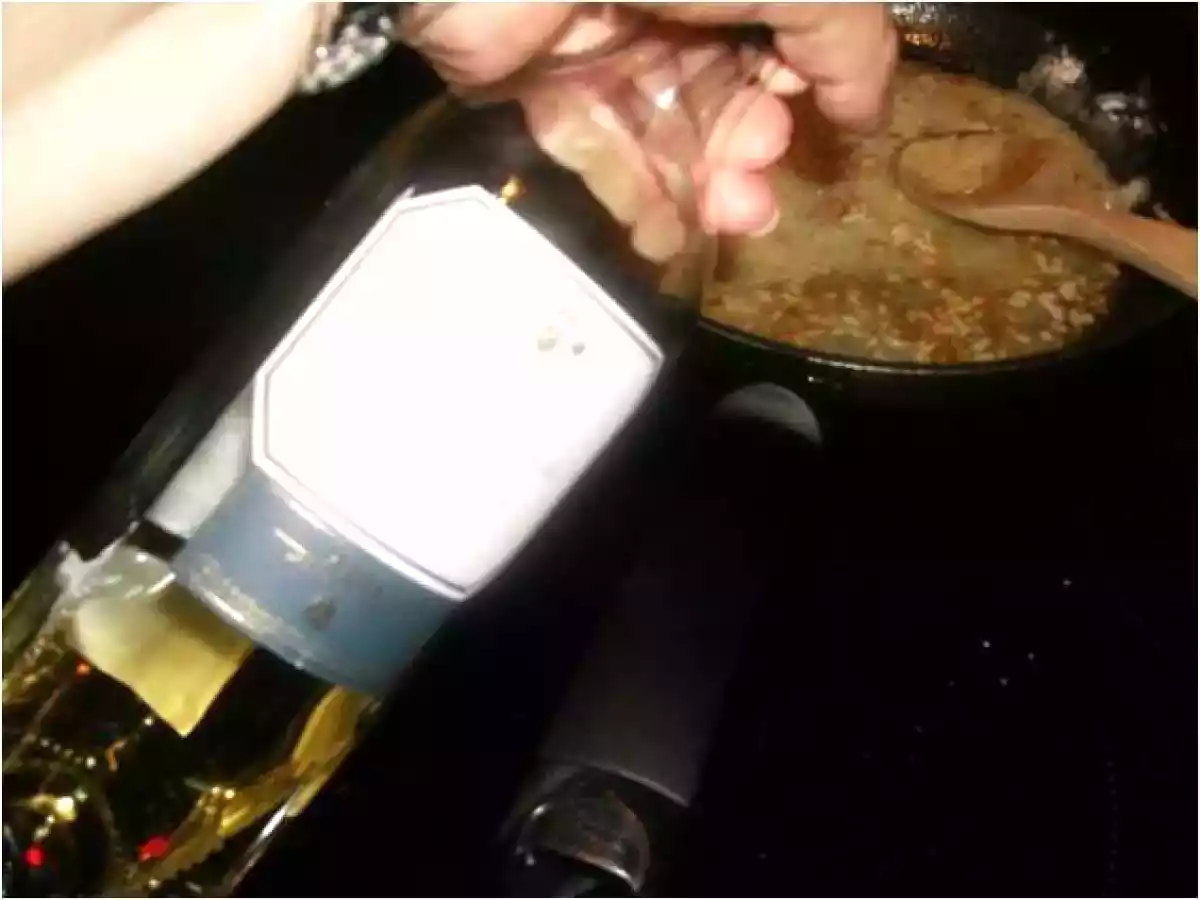 HUEVOS DUROS EN SALSA - foto 4