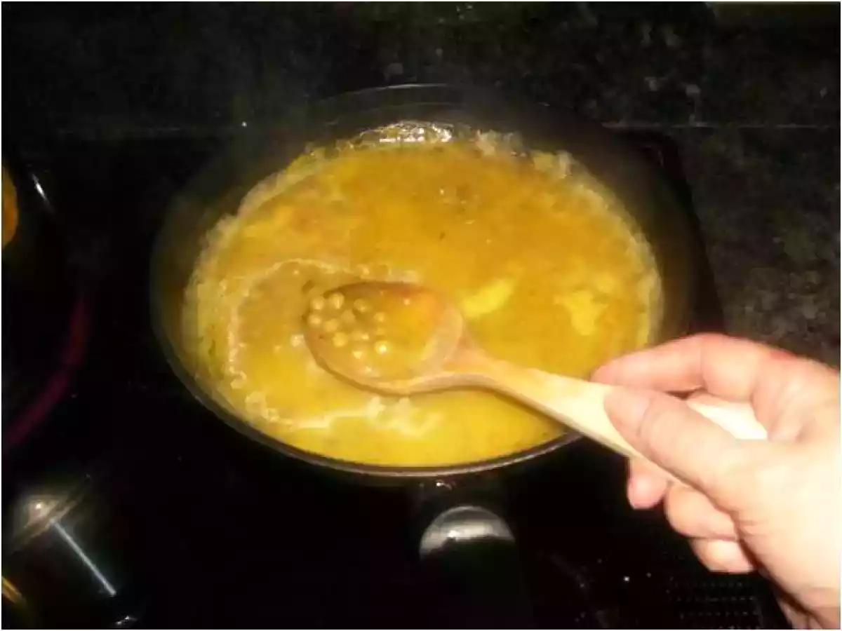 HUEVOS DUROS EN SALSA - foto 8