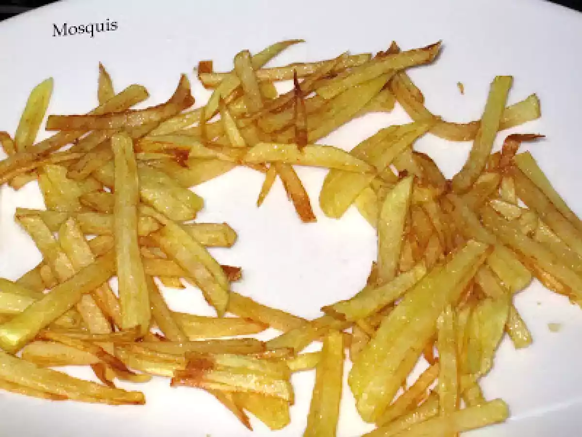 Huevos estrellados en nido de patatas y gulas - foto 2