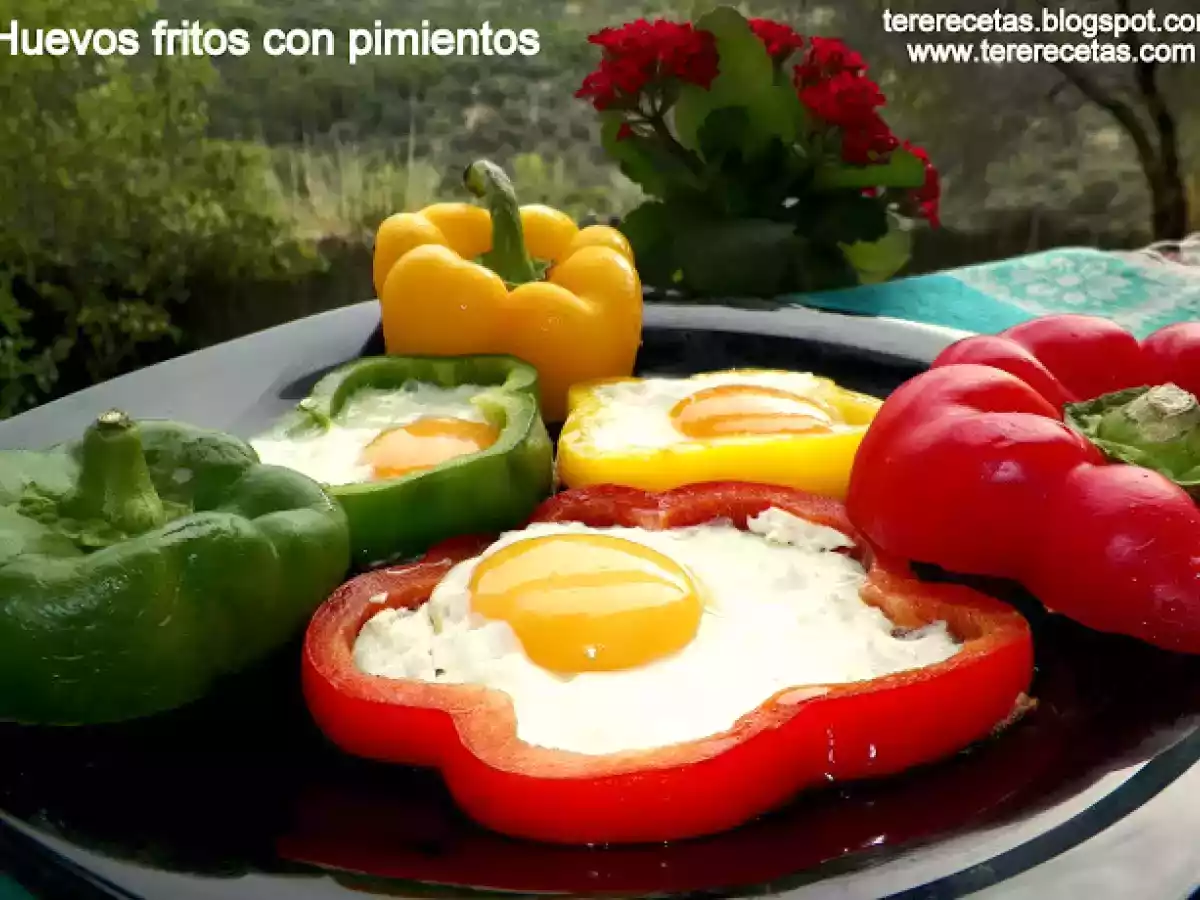 Huevos fritos con pimientos