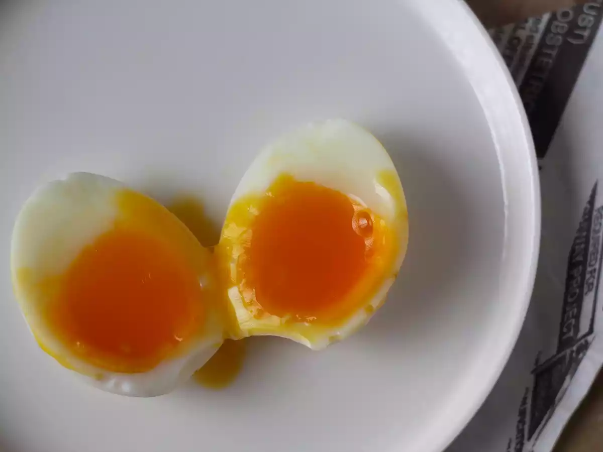 Huevos mollet en Airfryer, la tecnica más simple y eficaz para una cocción perfecta - foto 3