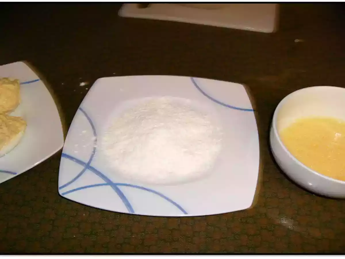 HUEVOS RELLENOS CON BONITO EN ESCABECHE - foto 5