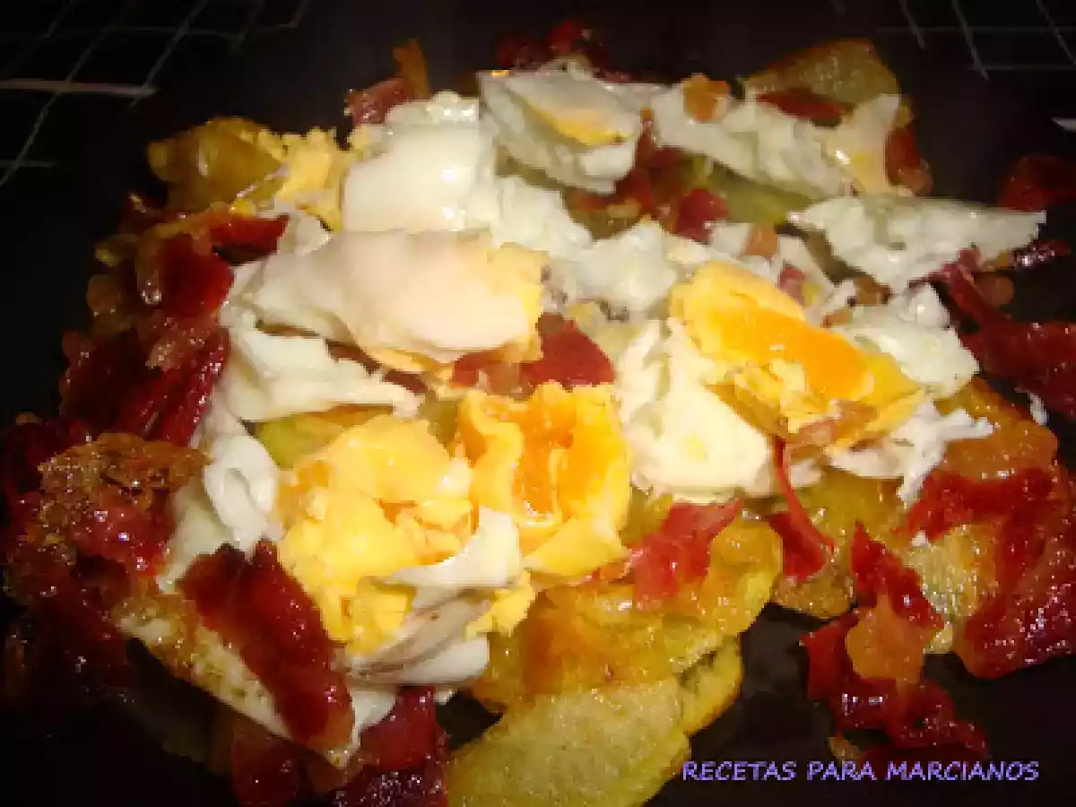 HUEVOS ROTOS CON JAMÓN
