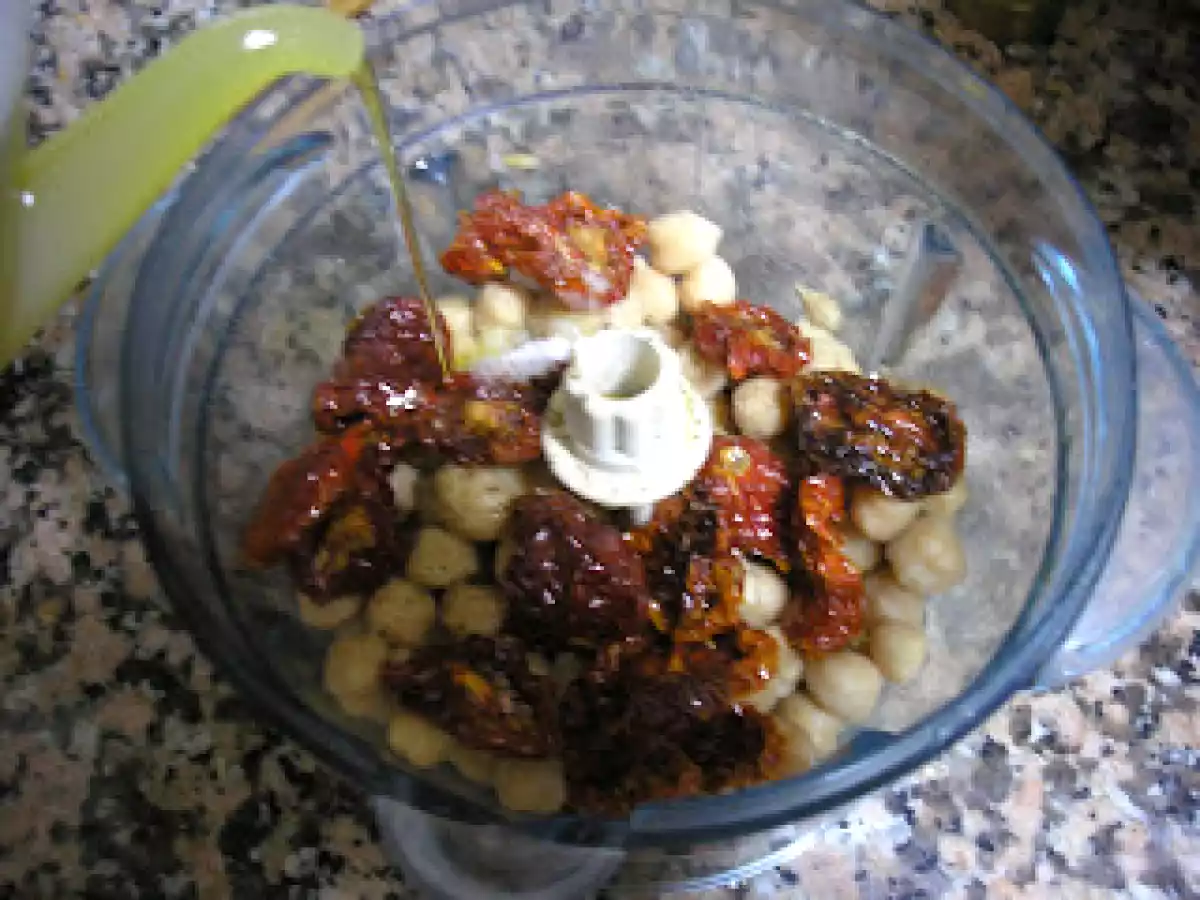 HUMMUS CON TOMATES SECOS - foto 4