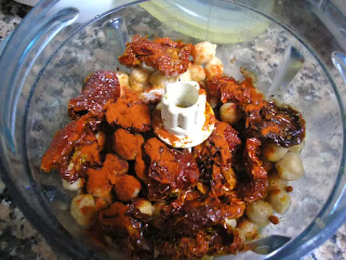 HUMMUS CON TOMATES SECOS - foto 5