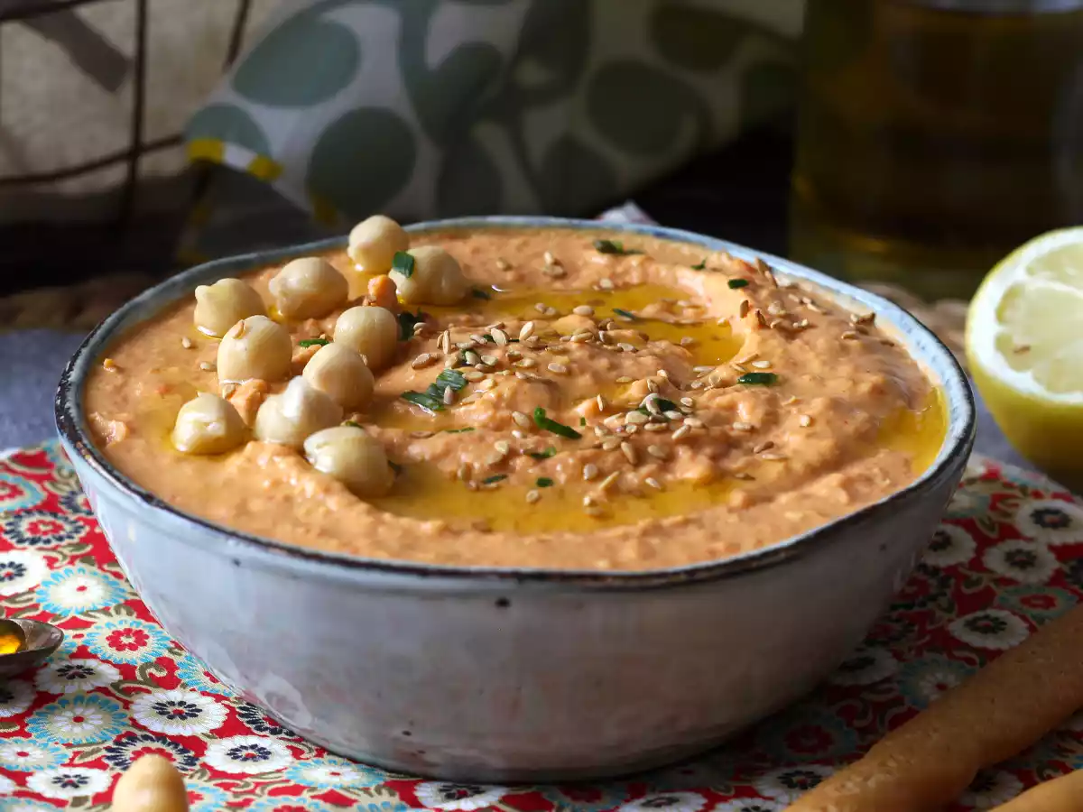 Hummus de pimiento rojo