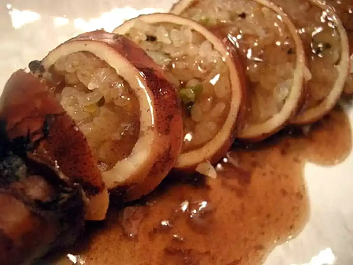 Ikameshi - Calamar relleno de arroz