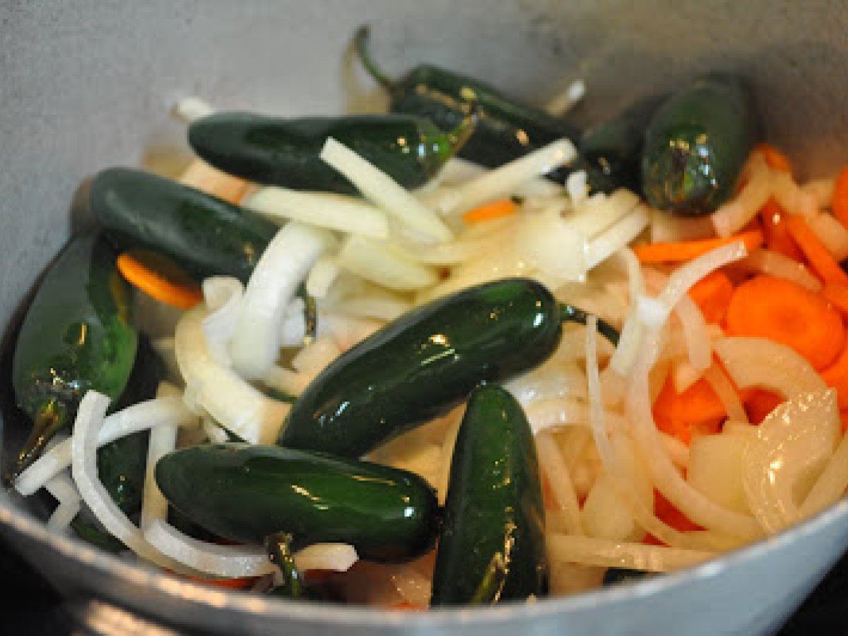 Jalapeños en escabeche... Receta Petitchef