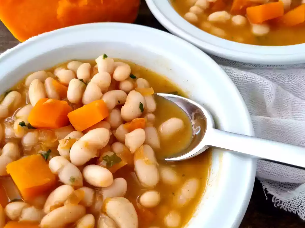Judías blancas con calabaza