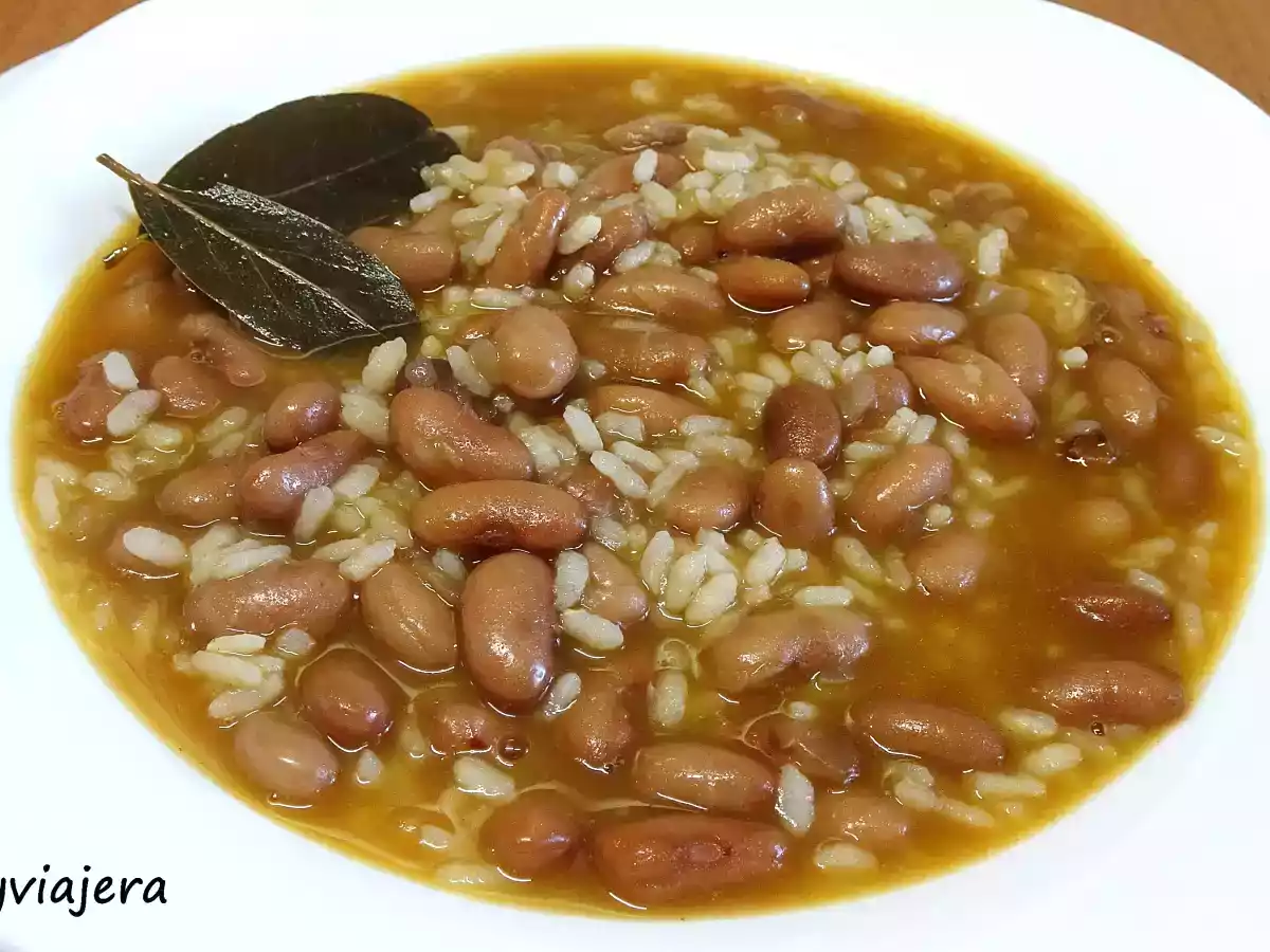 Judías canela con arroz. Olla exprés