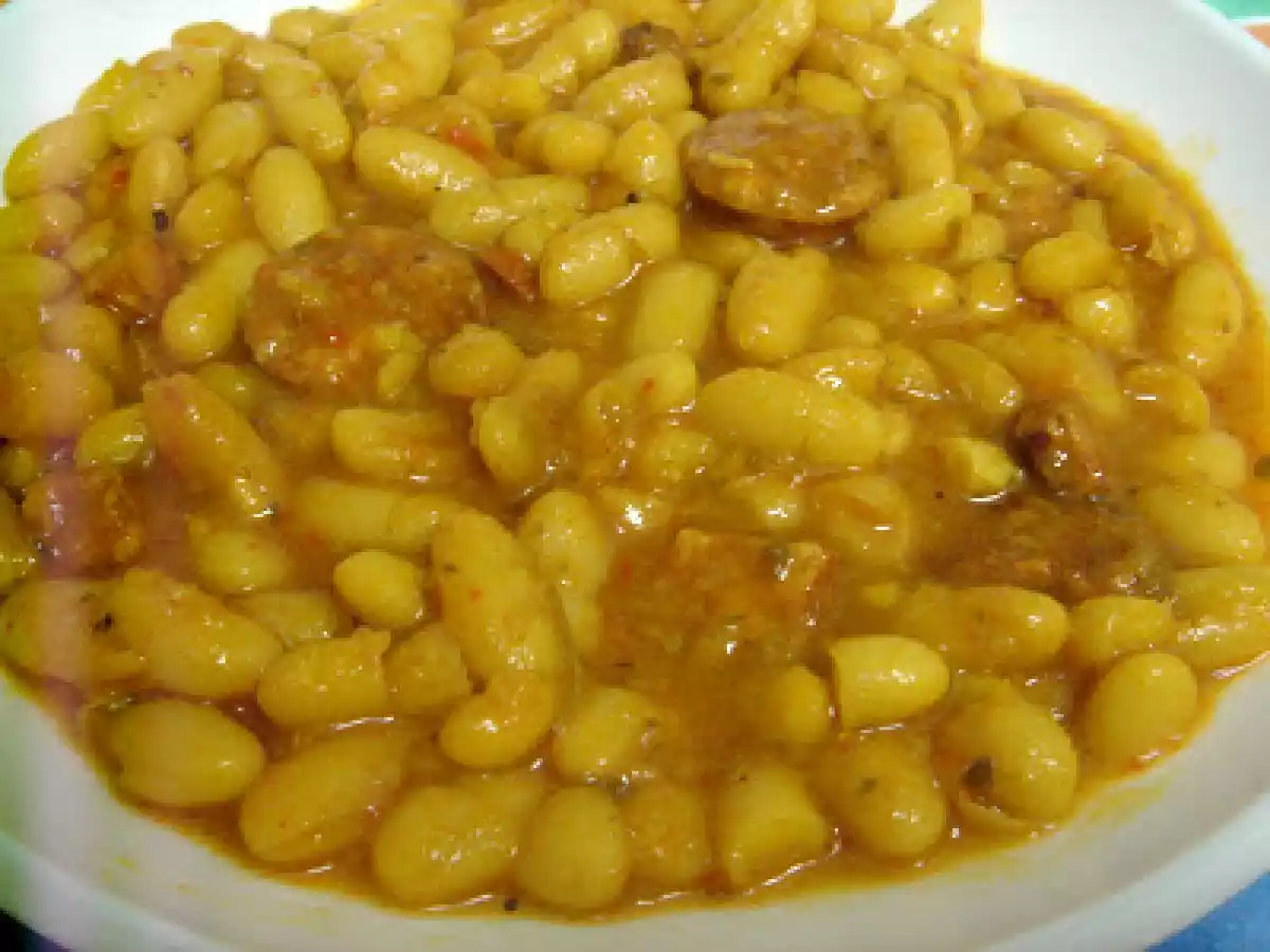 JUDIAS CON CHORIZO - foto 3