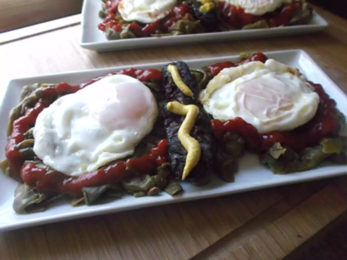 Judias verdes con morcilla y huevos fritos
