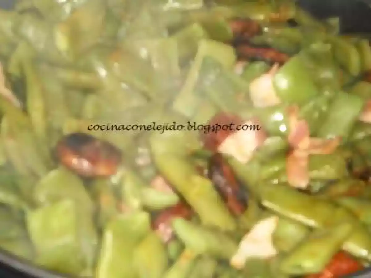 JUDIAS VERDES CON TOMATE - foto 2