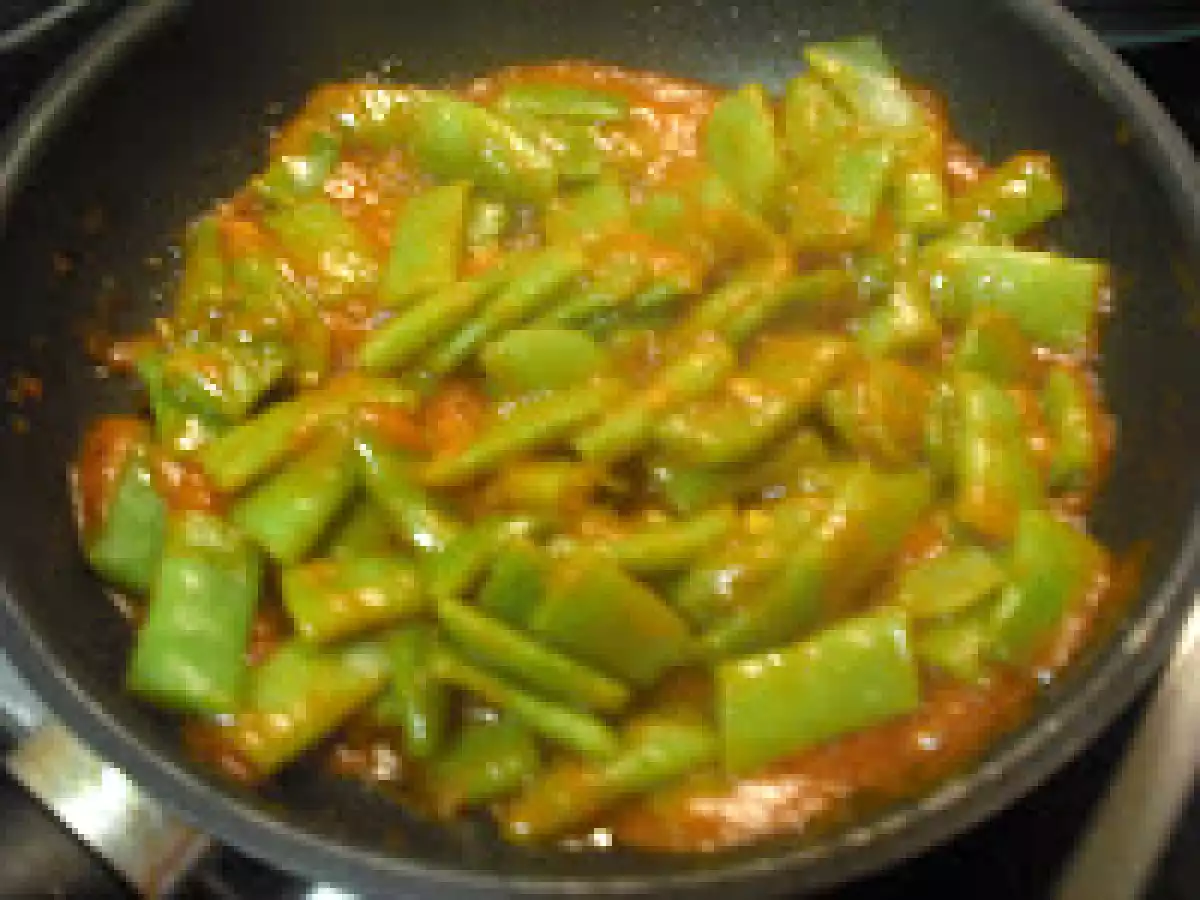 JUDIAS VERDES CON TOMATE - foto 2