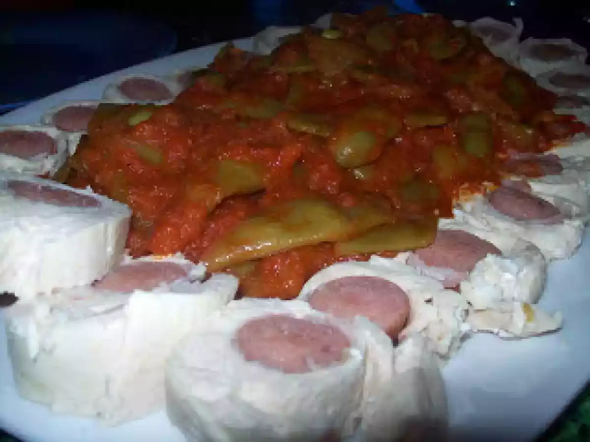 JUDIAS VERDES CON TOMATE + PECHUGAS RELLENAS. THX Y VAROMA.