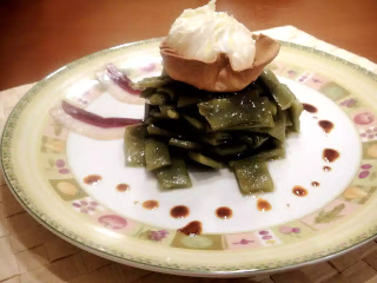 Judías verdes salteadas, huevo poché y jamón de pato - foto 2