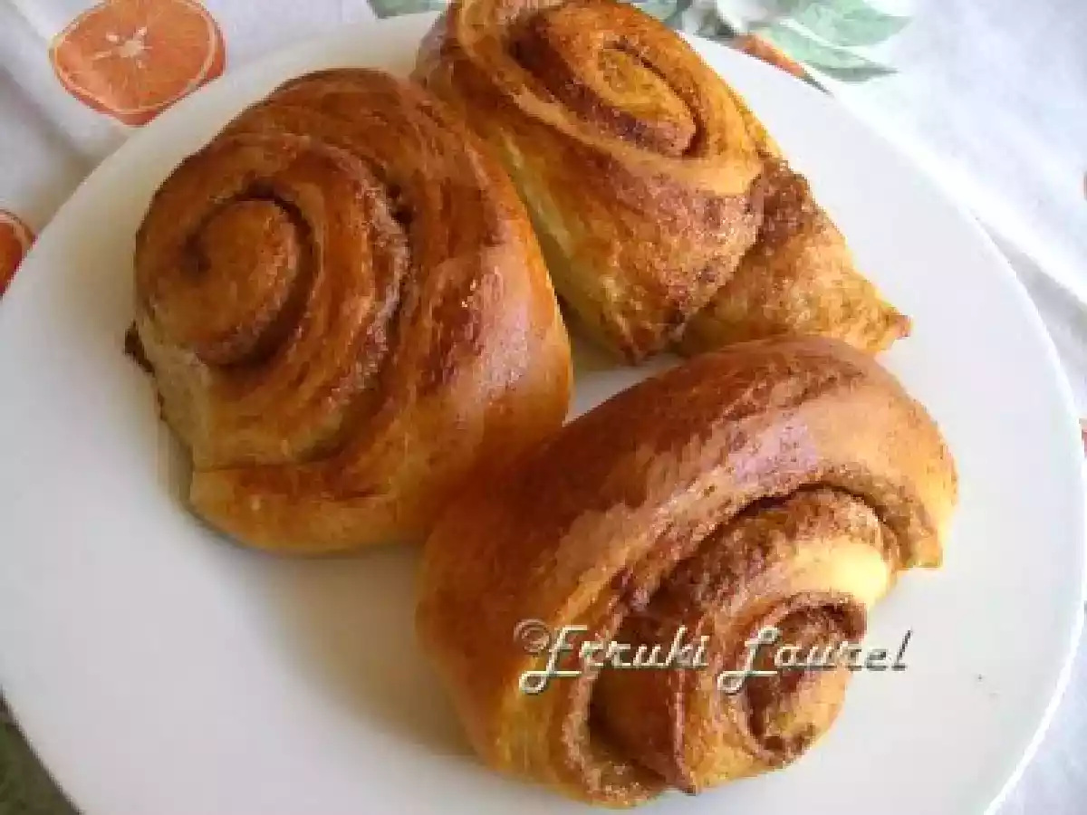 Kanellbullar (Brioche sedoso a la canela) - foto 3