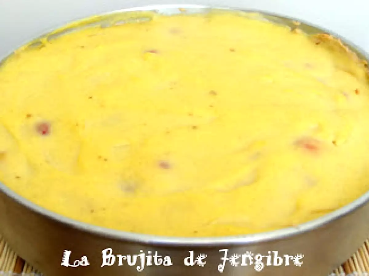 KUCHEN ALEMAN DE FRUTILLAS O FRAMBUESAS Y DURAZNOS.. - foto 3