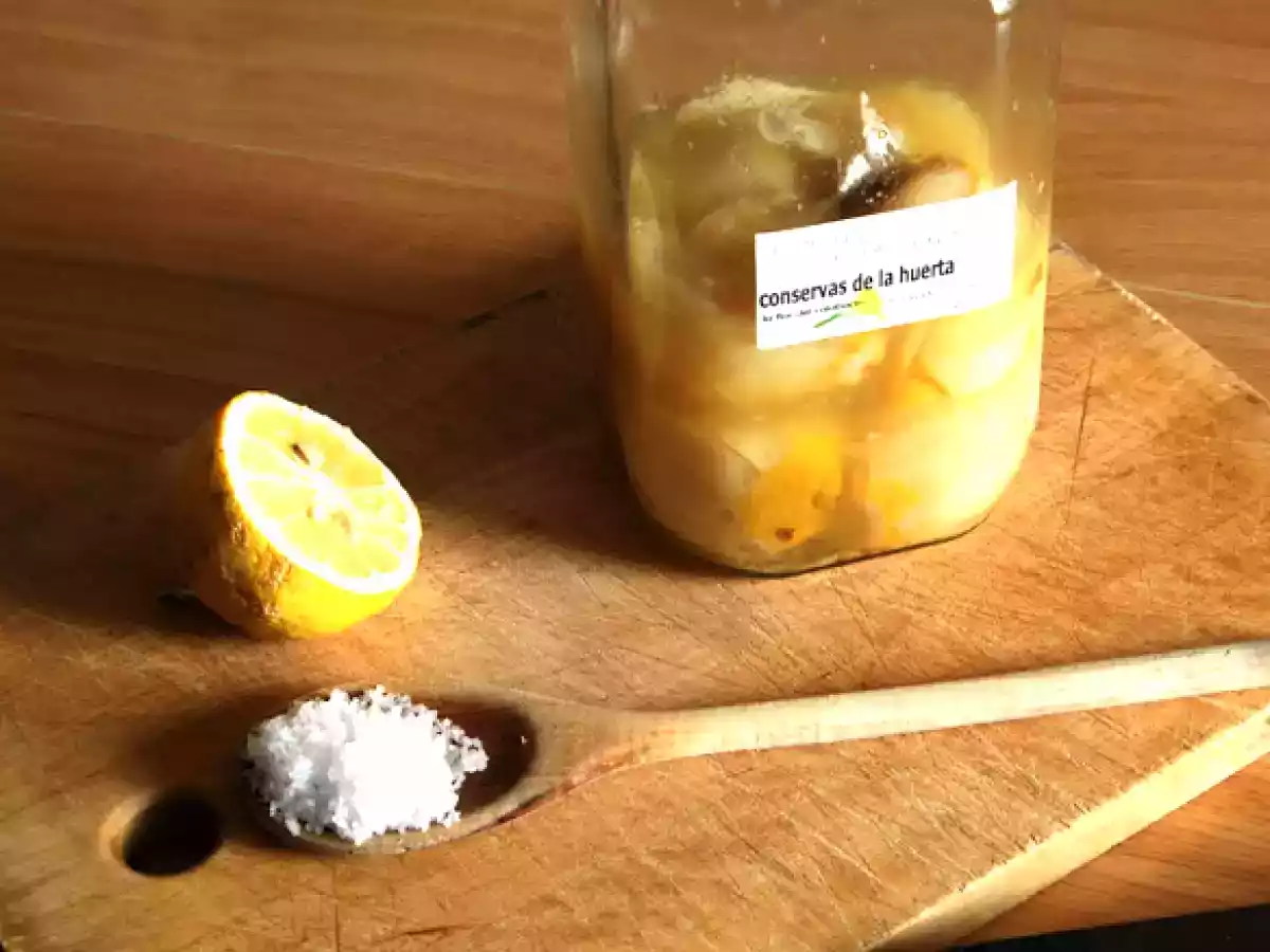 Lamoun makbous - Limones confitados en sal