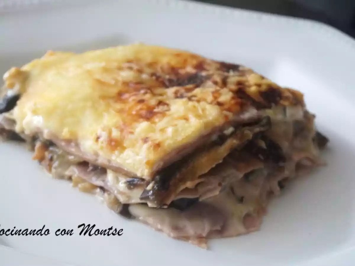 Lasaña de berenjena, jamón york y queso