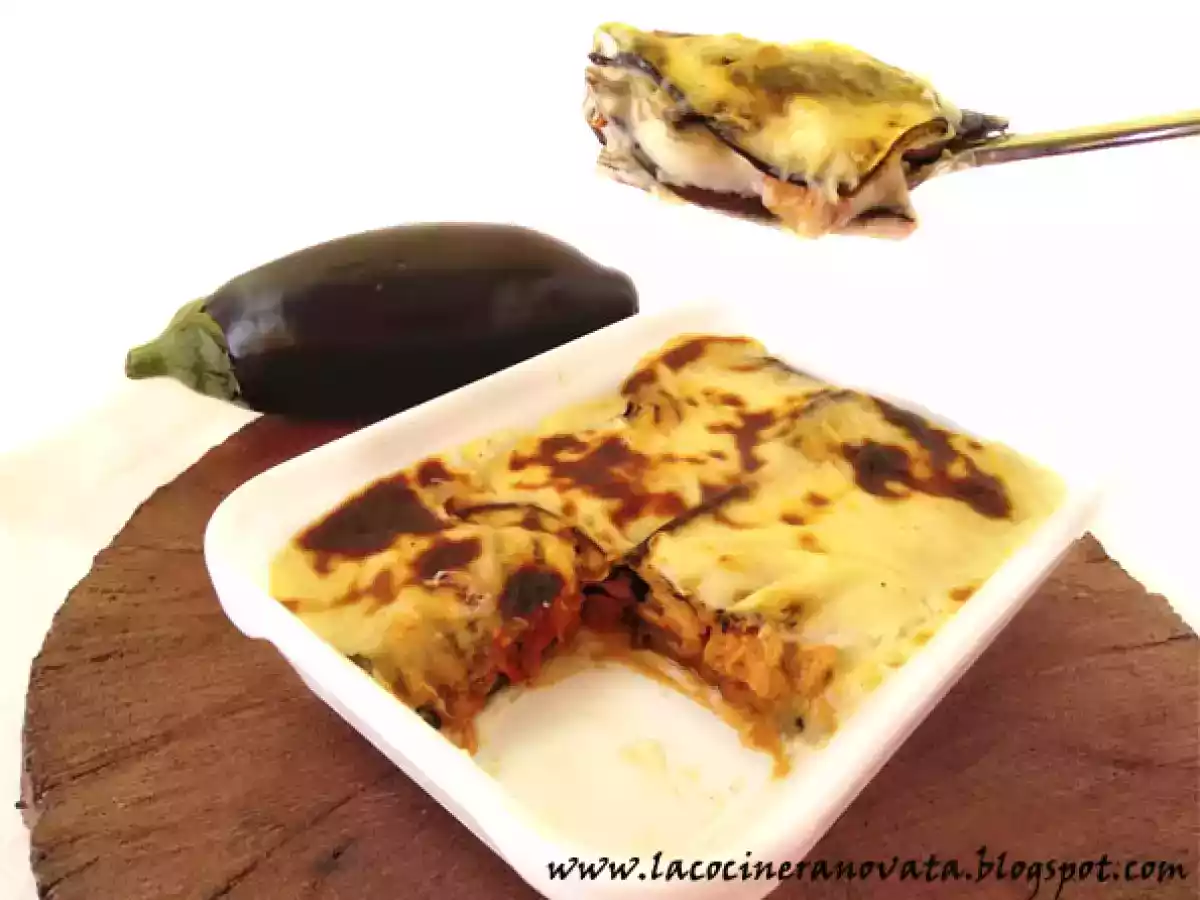 LASAÑA DE BERENJENAS Y BACALAO AL AJOARRIERO CON QUESO DE CABRA