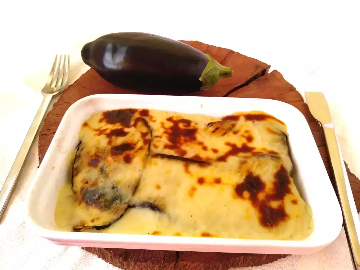 Lasaña de berenjenas y bacalao al ajoarriero, con queso de cabra - foto 4