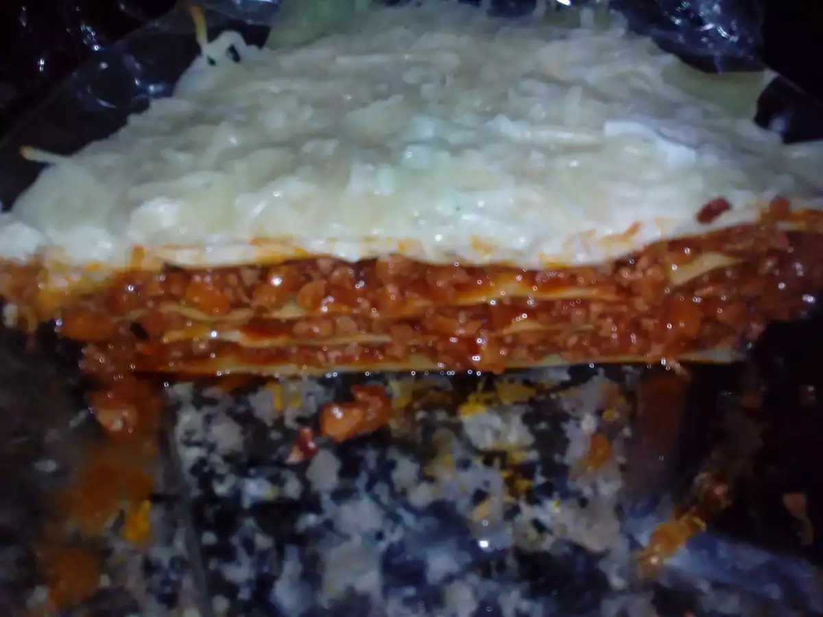 Lasaña de carne buenisima - foto 3