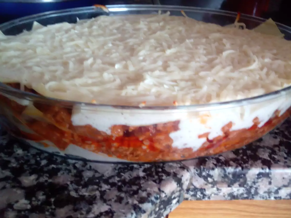 Lasaña de carne buenisima - foto 4