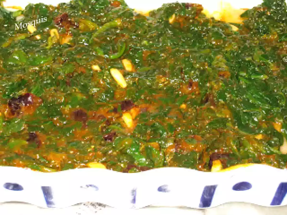 Lasaña de espinacas, carne, piñones y pasas - foto 6